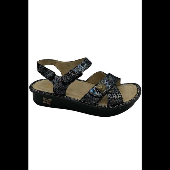 Luma Sandal Adjustable